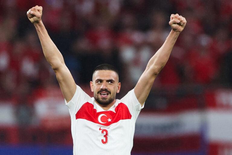 Imagen: Demiral se convierte en el héroe de Turquía