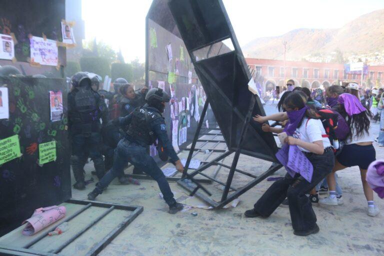 Imagen: Dos hombres enfrentarán proceso por disturbios en marcha del 8M en Hidalgo