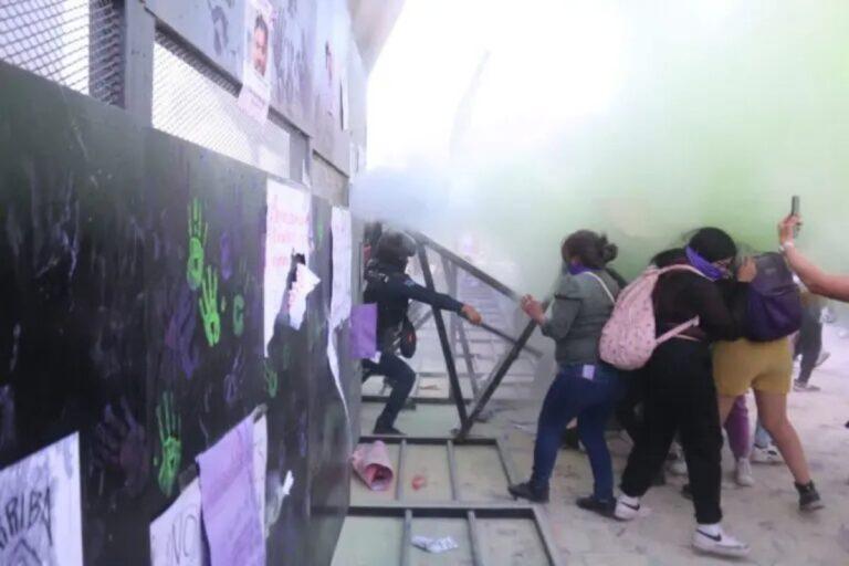 Imagen: Familiares de detenido denuncian anomalías en el proceso penal, en Pachuca