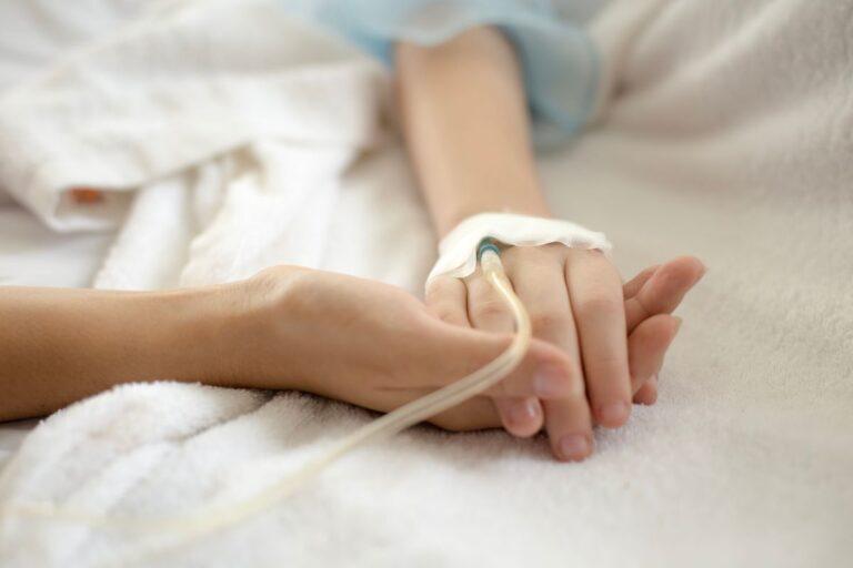 Imagen: Estados Unidos: Adriana lleva tres meses con muerte cerebral, pero no la desconectan por ley antiaborto 