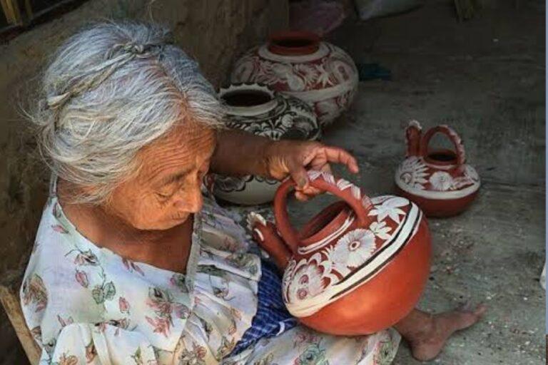 Imagen: La alfarería resiste en Chililico, Huejutla, pero se extingue entre las generaciones
