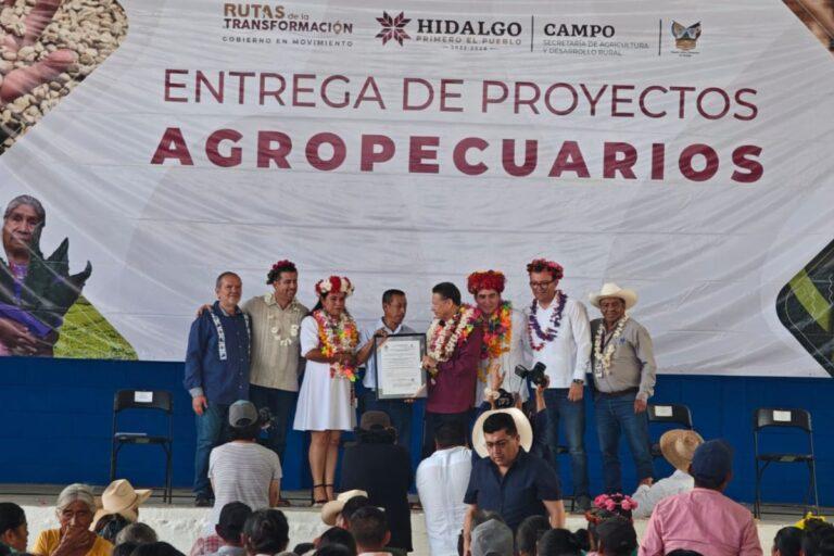 Imagen: Xochiatipan ha recibido inversión de 120 mdp, informó Julio Menchaca
