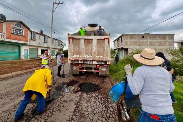 Imagen: Alcalde de Acatlán reconoce daños a los caminos por las lluvias