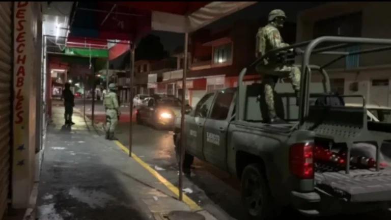 Imagen: Estado de México: Jesús Gabriel repartía lugares en un tianguis navideño cuando fue acribillado