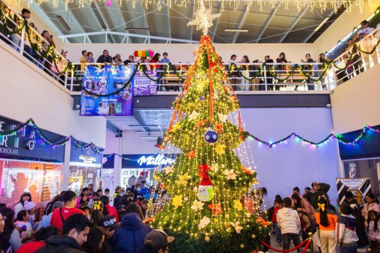 Imagen: ¡La Navidad iluminó Plaza Chavarría!