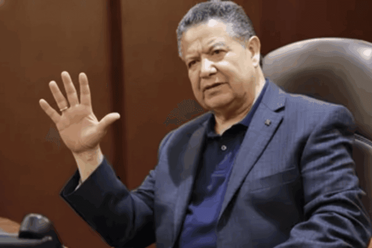 Imagen: Envía gobernador cinco iniciativas al Congreso de Hidalgo