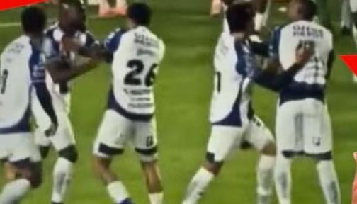 Imagen: Enner Valencia y Luis Quiñones discuten en pleno partido de Pachuca: la acción que provocó la tensión