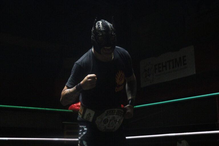 Imagen: La llave que mantuvo a Misionero del Diablo como campeón de peso medio de Oaxaca