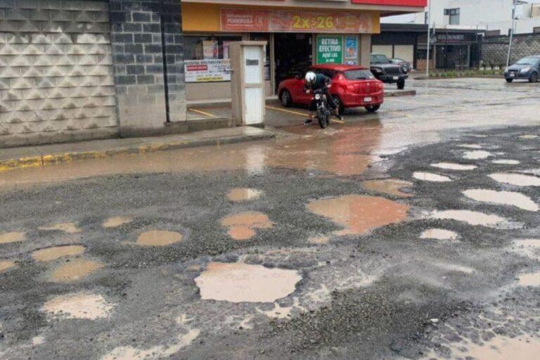 Imagen: Baches en Pachuca y Mineral de la Reforma: usuarios identifican avenidas y colonias con mayores afectaciones