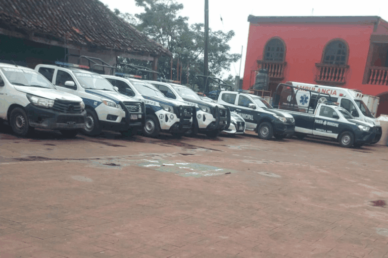Imagen: Huautla: Una patrulla en operación, cámaras fuera de servicio y déficit de policías