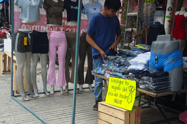 Imagen: Ventas de Día del Padre no repuntaron, aseguran comerciantes de Huejutla