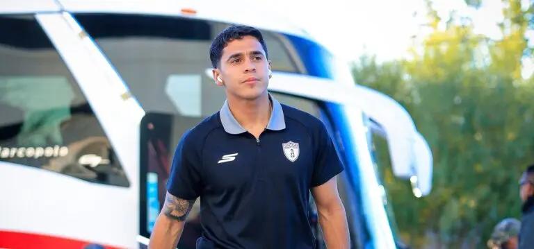 Imagen: Carlos Adrián Sánchez renueva con Pachuca hasta 2030; el lateral que se ganó su lugar
