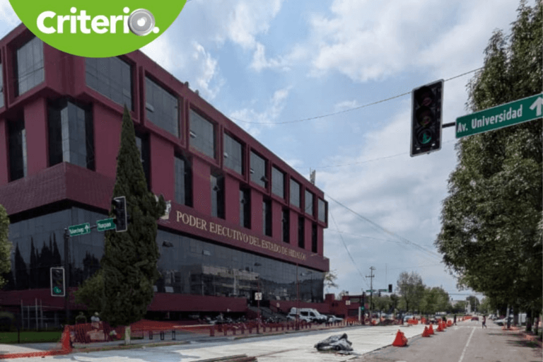 Imagen: Avenida Madero en Pachuca: van al 70% de la obra y estos carriles siguen cerrados frente a Palacio de Gobierno