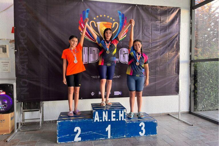 Imagen: Constanza Cruz brilla en la Copa Hidalgo: 9 medallas y pase al Campeonato Nacional
