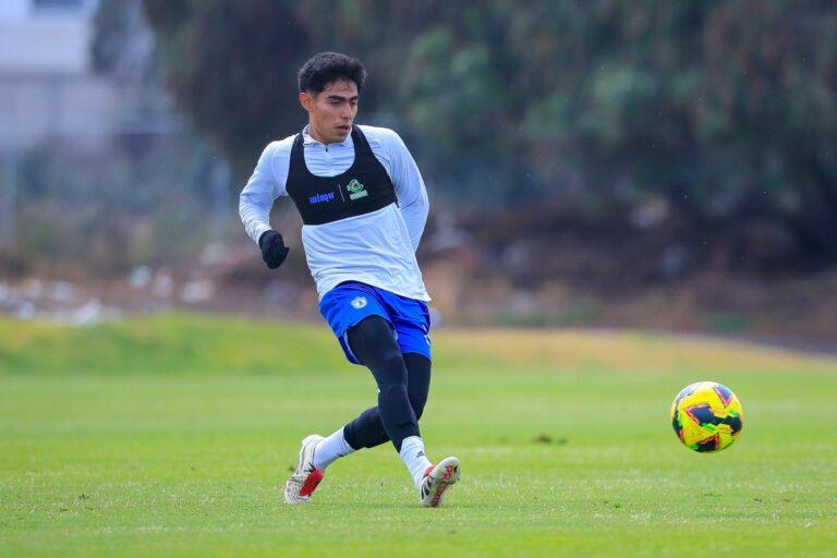 Imagen: ¡Blindado! Elías Montiel renovó con Pachuca, pero con cláusula para Europa