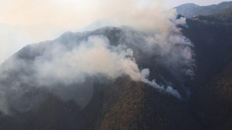 Imagen: Actualización: Controlan al 90% el incendio en Tlahuiltepa
