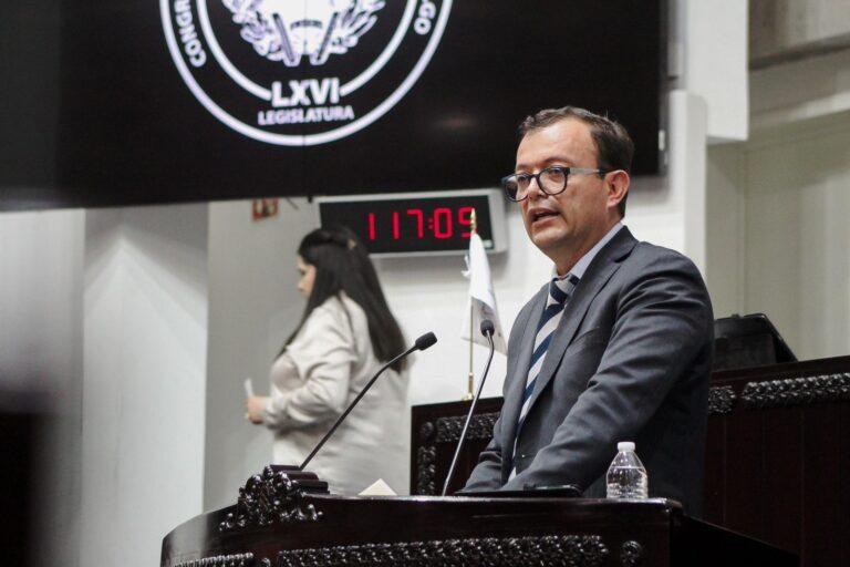 Imagen: Julián Nochebuena impulsa reforma para garantizar atención prioritaria e integral a personas víctimas de violencia familiar