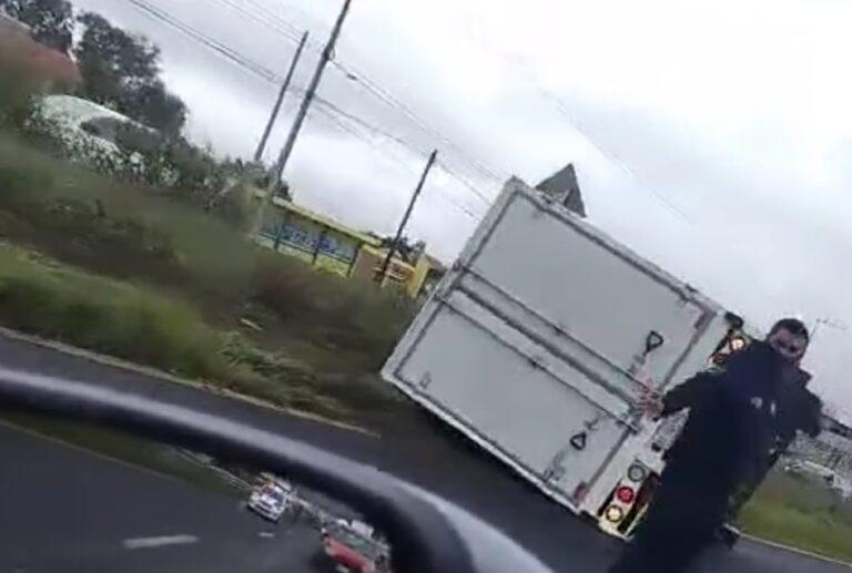 Imagen: Dos incidentes en la carretera Pachuca-Actopan dejan un muerto y una camioneta volcada
