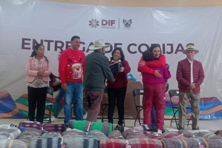 Imagen: DIFH entrega cobijas en Atotonilco el Grande