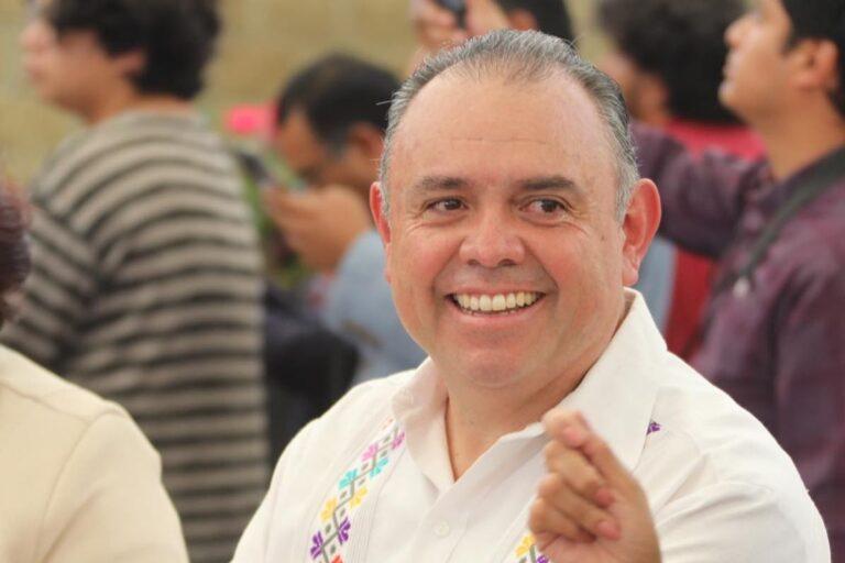 Imagen: Alejandro Pérez Ramírez: Docentes deberán elegir, el magisterio o la regiduría