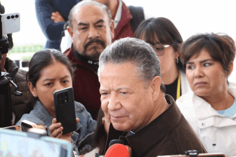 Imagen: Julio Menchaca reacciona a acusaciones contra Rubén Rocha