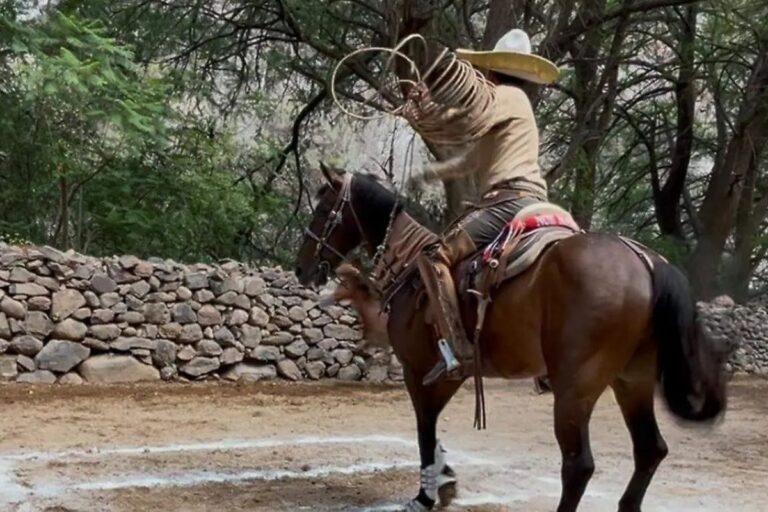 Imagen: Charrería en Hidalgo: Un deporte nacional de alto costo, mucha pasión y riesgo constante