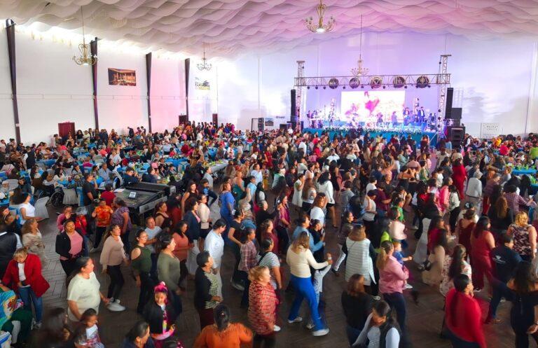 Imagen: Zempoala reúne a más de 2 mil 500 madres en festejo por el Día de las Madres