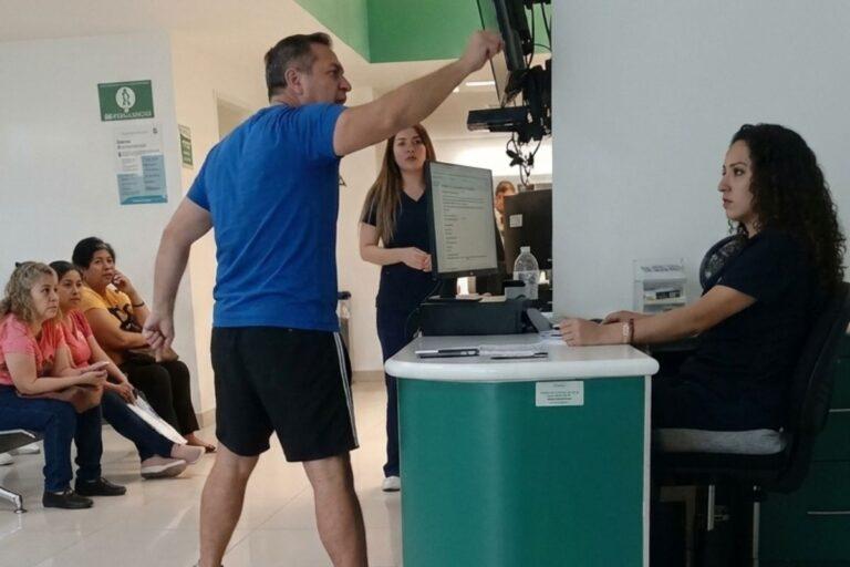 Imagen: SLP: Paciente amenaza de muerte a trabajadora del IMSS; “Te voy a meter en una bolsa”