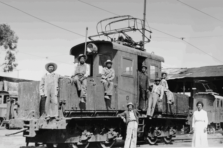 Imagen: Cuando Pachuca sonaba a silbatos y rieles: la ciudad que creció entre trenes, tranvías y mineros