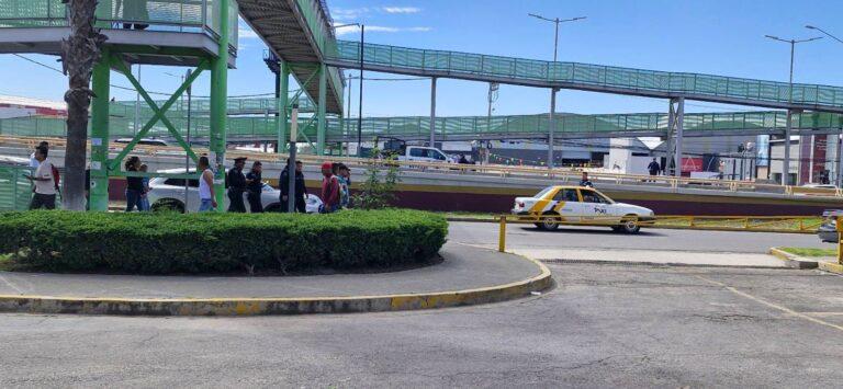 Policía evita intento de suicidio sobre bulevar de Pachuca