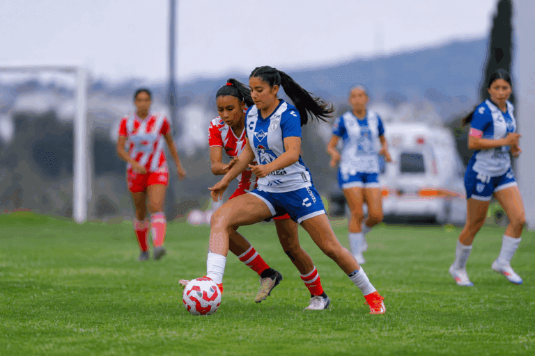 Imagen: América Gómez, de bicampeona Sub 19 a pelear un sitio con las Tuzas